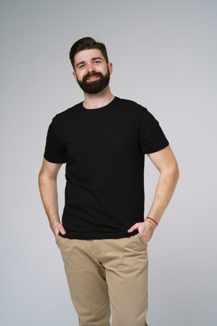 Мужская чёрная футболка из органического хлопка Uzor Wear